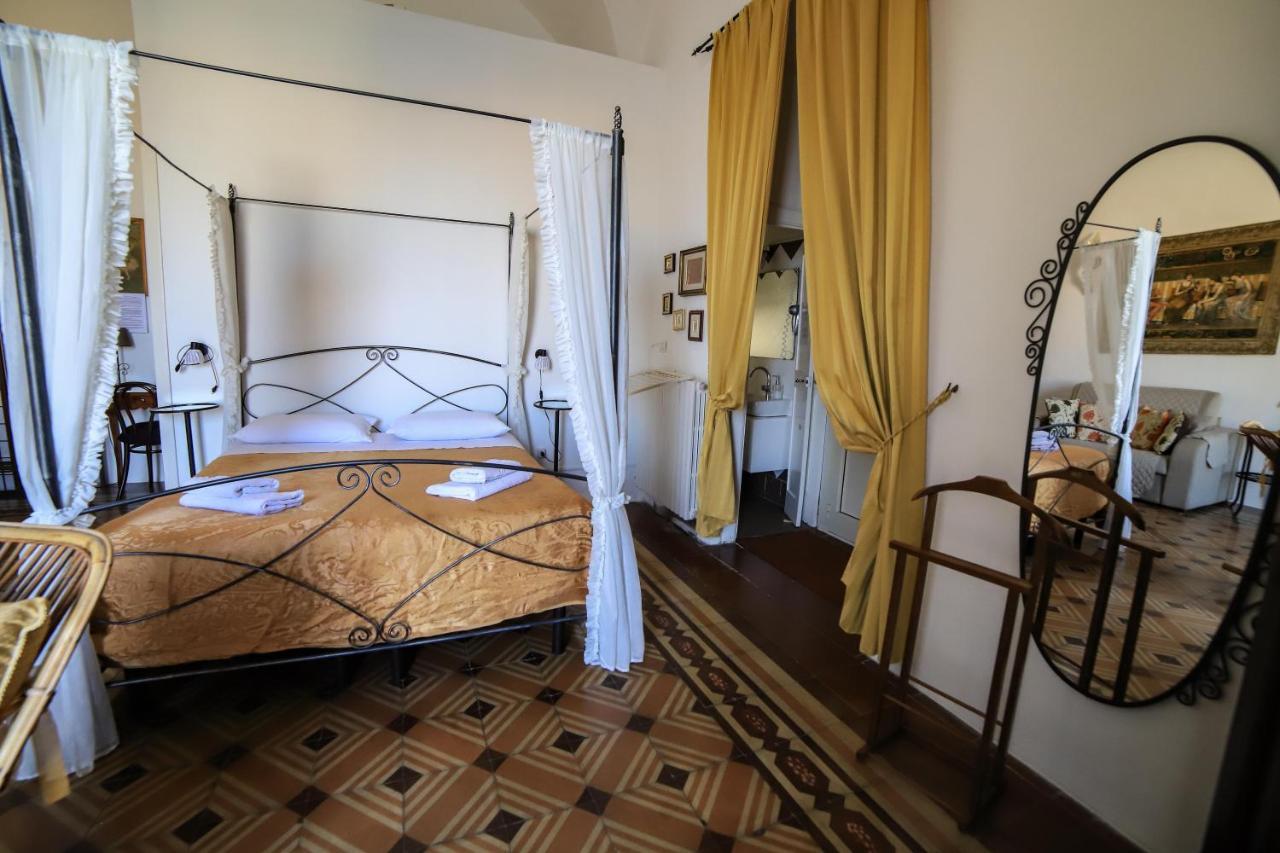 Palazzo Barba Bed & Breakfast Gallipoli Exterior photo
