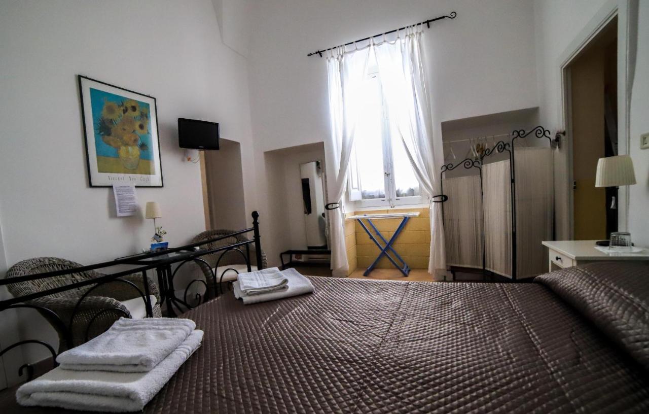 Palazzo Barba Bed & Breakfast Gallipoli Exterior photo