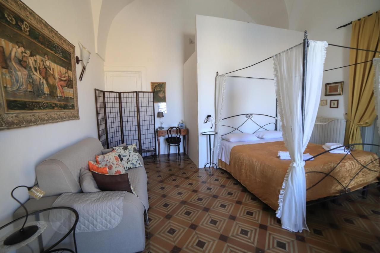 Palazzo Barba Bed & Breakfast Gallipoli Exterior photo